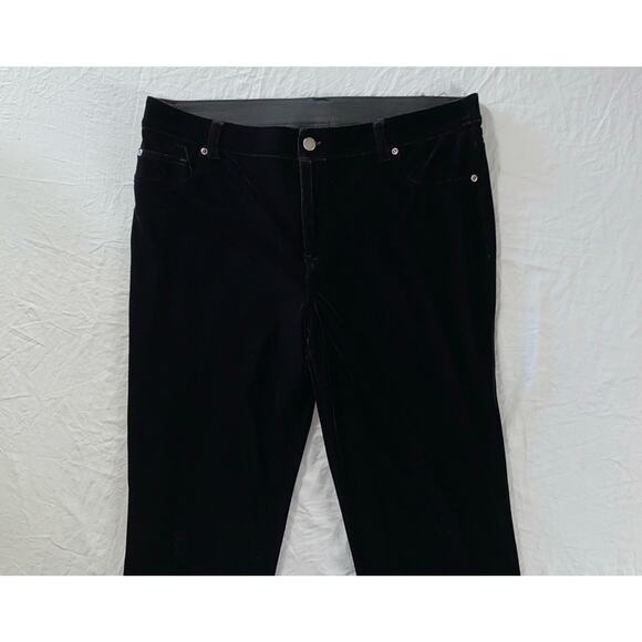 Chico's Tapered Velveteen Jean Style Jegging Pants. Black, Women's 2 (14)? Read. - Picture 5 of 9